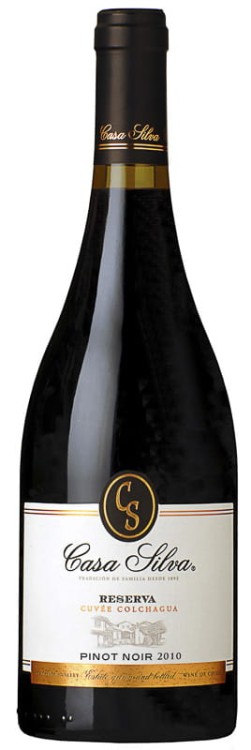 Wino czerwone wytrawne Casa Silva Reserva Pinot Noir o pojemności 0,75 litra