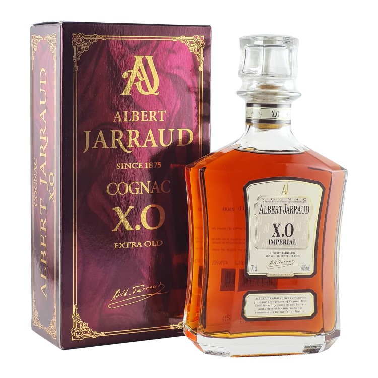 Koniak Albert Jarraud XO o pojemności 0,7 litra w kartoniku