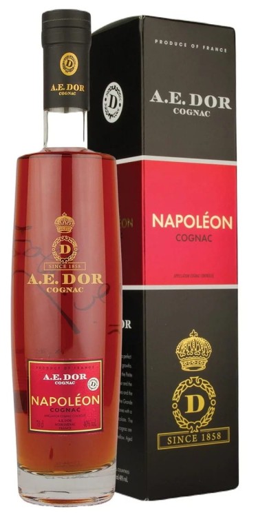Koniak AE DOR Napoleon o pojemności 0,7 litra w kartoniku