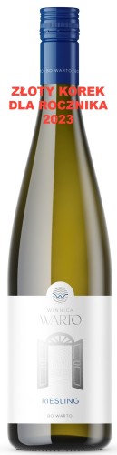 Wino białe wytrwane Winnica Warto Riesling o pojemności 0,75 litra