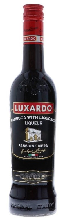 Likier Luxardo Passione Nera o pojemności 0,7 litra